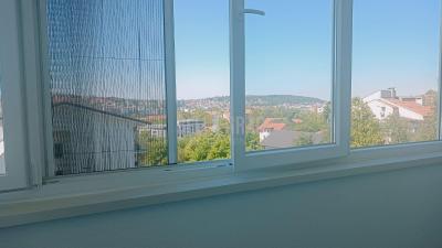 small_img_12