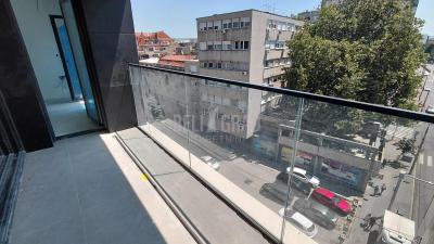 small_img_3