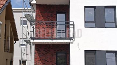 small_img_8