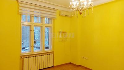 small_img_2