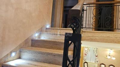 small_img_10