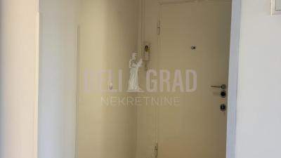 small_img_7