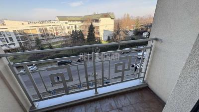 small_img_16