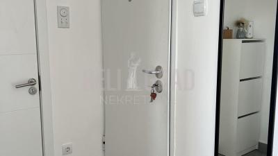 small_img_8