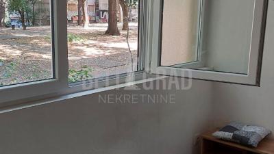 small_img_12