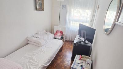 small_img_12
