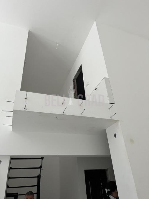 big_img_4